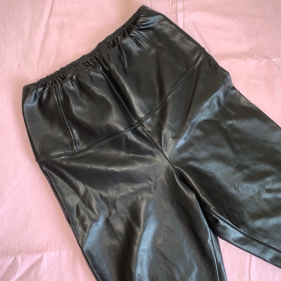 ARITZIA vegan leather leggings - Picture 1 of 2